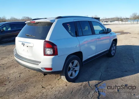 2015 Jeep Compass High Altitude Edition из США, поврежденный, VIN 1C4NJDEB6FD117894